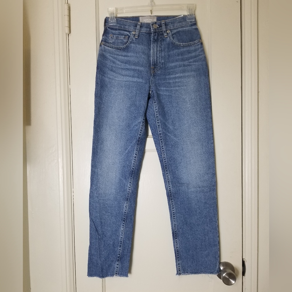 EVERLANE THE CHEEKY JEAN CROP raw edge hem stretch crop blue denim 23